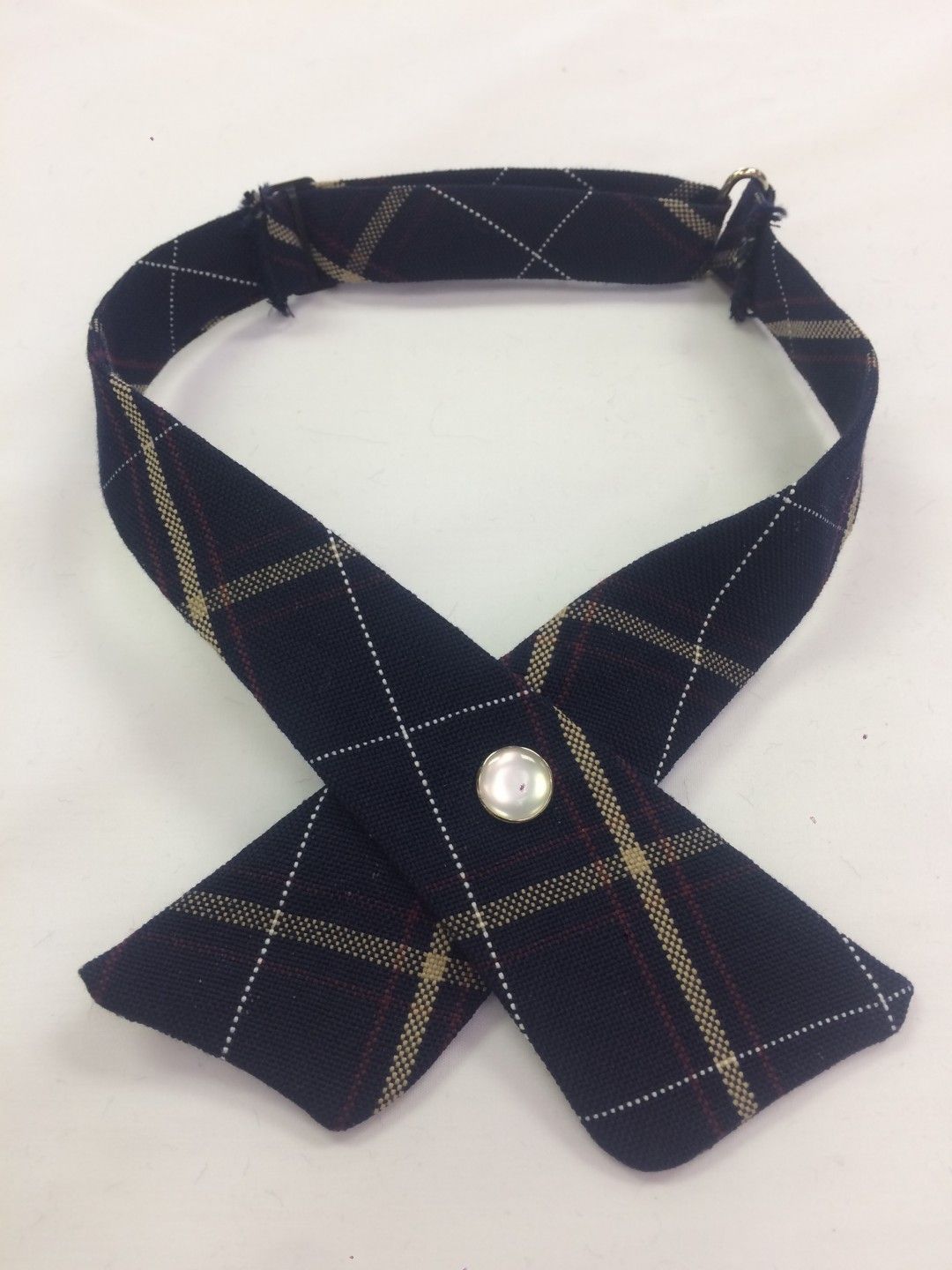 Plaid 6A Cross Tie Items